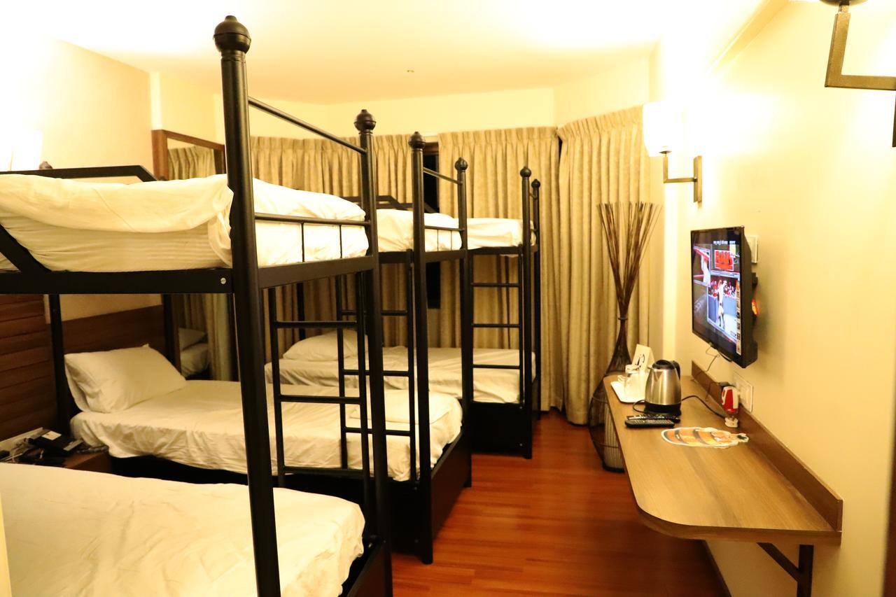 Hotel Reyansh Grand Boisar Exterior photo