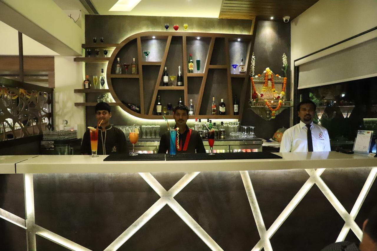Hotel Reyansh Grand Boisar Exterior photo